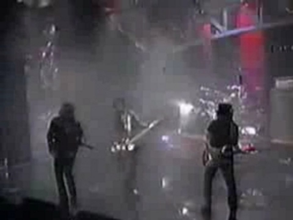 Motley Crue - Afraid (Live - Leno)