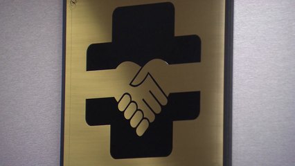 의료사고 불신 큰데 인력은 제자리...말뿐인 '신해철법' / YTN