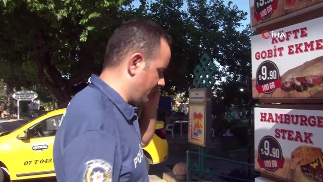 Kiralık dükkanda mahsur kalan kediyi kurtarma operasyonu