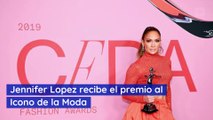 Jennifer Lopez recibe el premio al Icono de la Moda