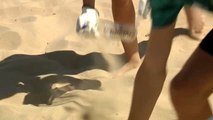Centenares de personas limpian las playas en el día del Medio Ambiente