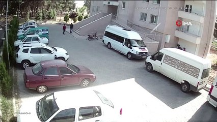 Soğukkanlı hırsızlar 24 saniyede motosikleti çaldı