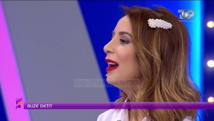 Ftese ne 5, Jetona Koçibelli, foto misterioze me xhaketë, buzë detit, 5 Qershor 2019, Pjesa 2