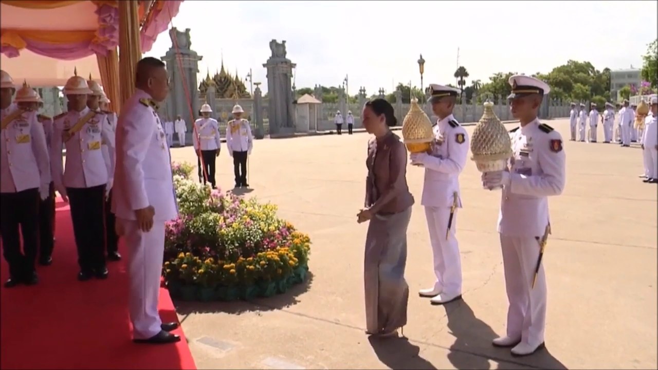 2 หม่อมใหม่สุดสวยในรัชกาลที่ 10 ปรากฎตัวในวันเกิดพระราชินีสุทิดา สวยมาก พระราชินีสุทิดาสวยไม่สู้ 2 หม่อมใหม่ ทรงพระเจริญ