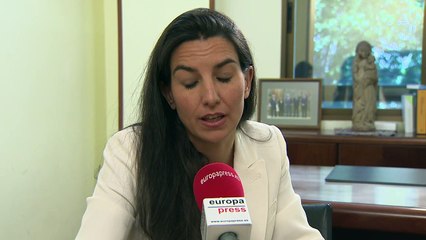 Monasterio sobre la inmigración: "Debe ser controlada porque no pueden venir a vagar por las calles"