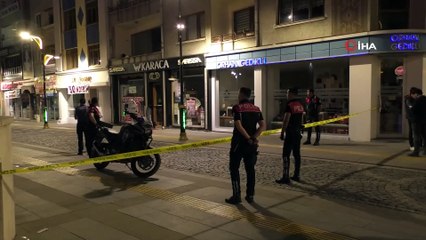 Tarihi medrese yanında şüpheli çanta paniği