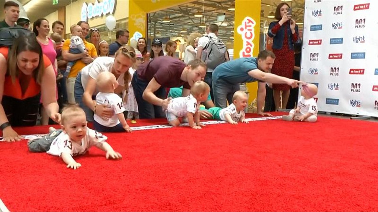 Tomatenschlacht und Babywettrennen: NoComments der Woche