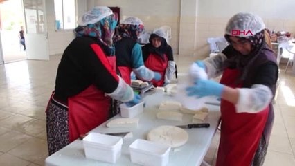 BURDUR KÖYLÜ KADINLAR PEYNİR ÜRETİYOR