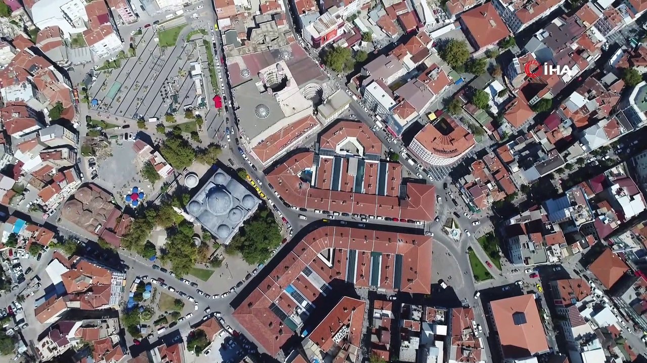 Çarşı mimarisinde 'Allah' lafzı yazıyor iddiası