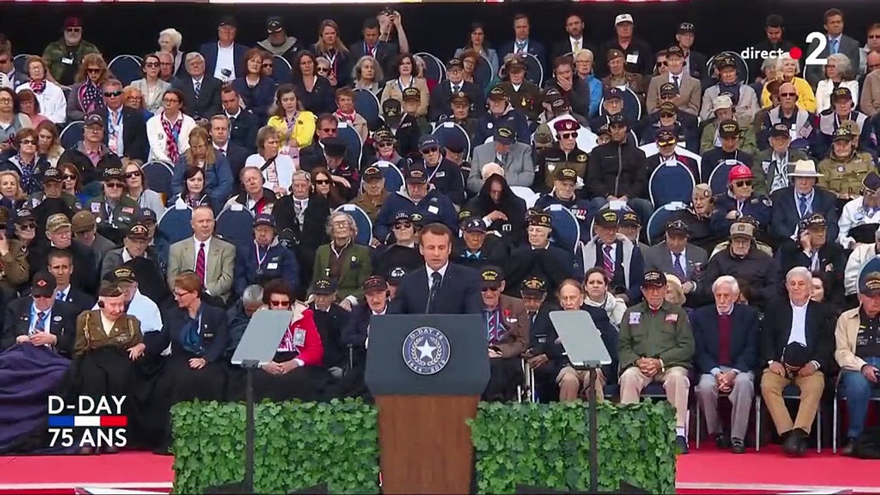 Devant Trump, Emmanuel Macron appelle à ne "jamais cesser de faire vivre l'alliance des peuples libres"