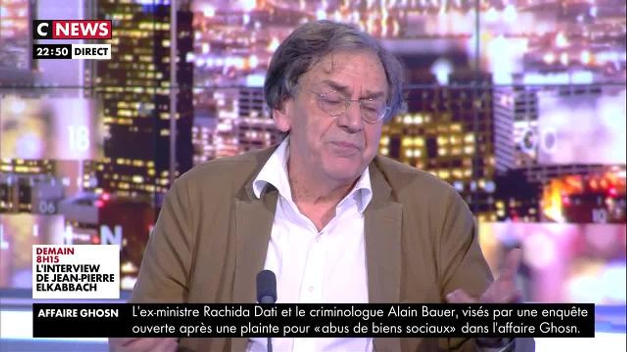 Alain Finkielkraut dérape au sujet de la Coupe du monde féminine : "C'est pas comme ça que j'ai envie de voir les femmes"