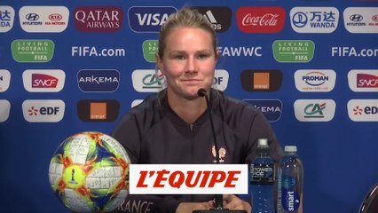 Henry «On ne fera qu'un sur le terrain» - Foot - CM 2019 (F) - Bleues
