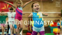Una niña de 5 años sin brazos ni piernas impresiona a todos con sus movimientos de gimnasia