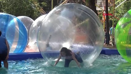 BURSA Bayramda lunapark cıvıl cıvıl çocuk sesleriyle doldu