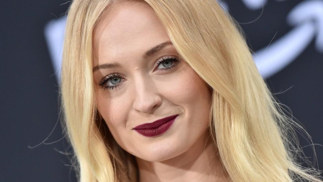 Sophie Turner says Joe Jonas once almost kissed...