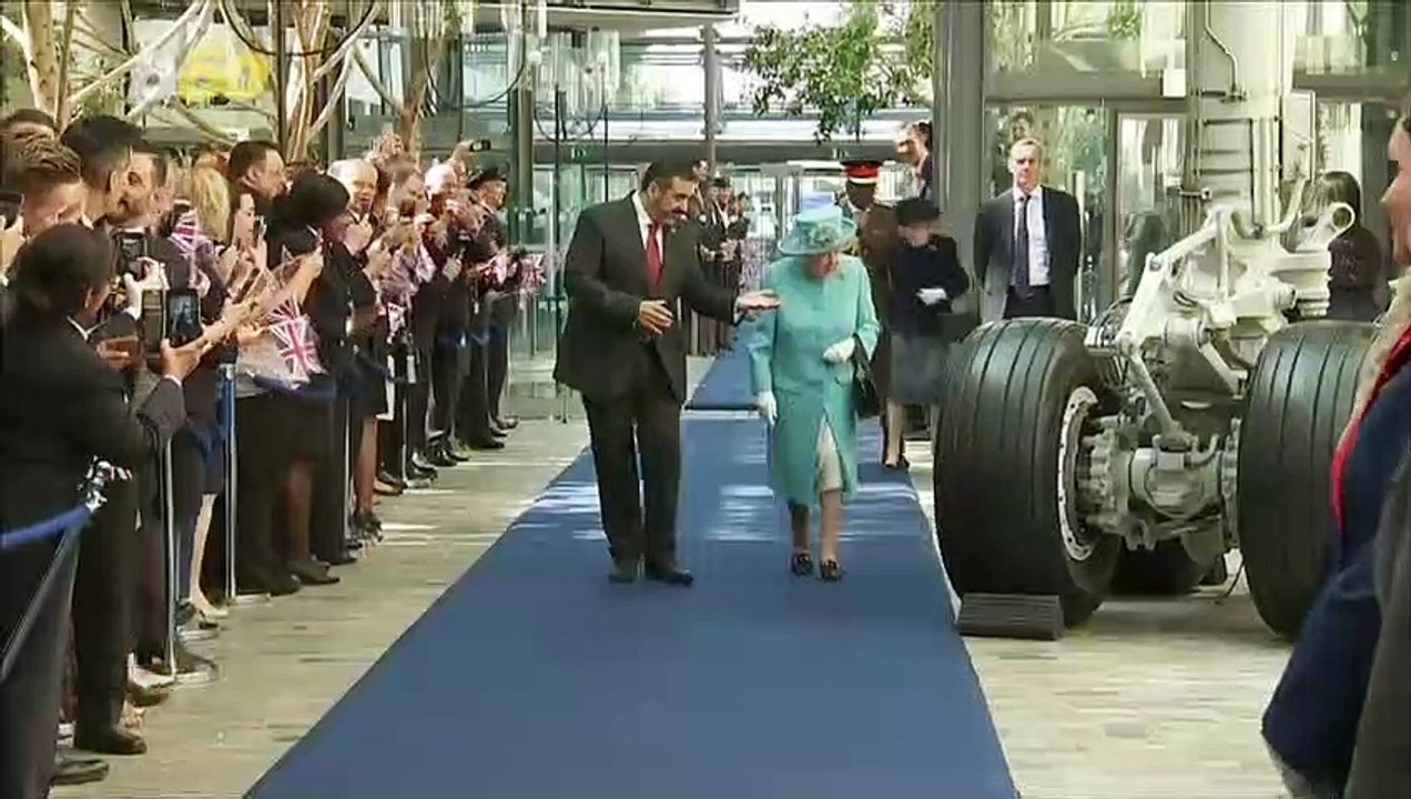 These Are Some of The Perks Queen Elizabeth Has When She Travels