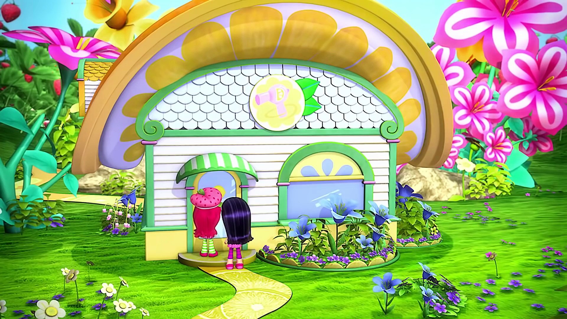 Strawberry shortcake garden house sale