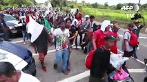 Mexico blocks new caravan of Central American migrants