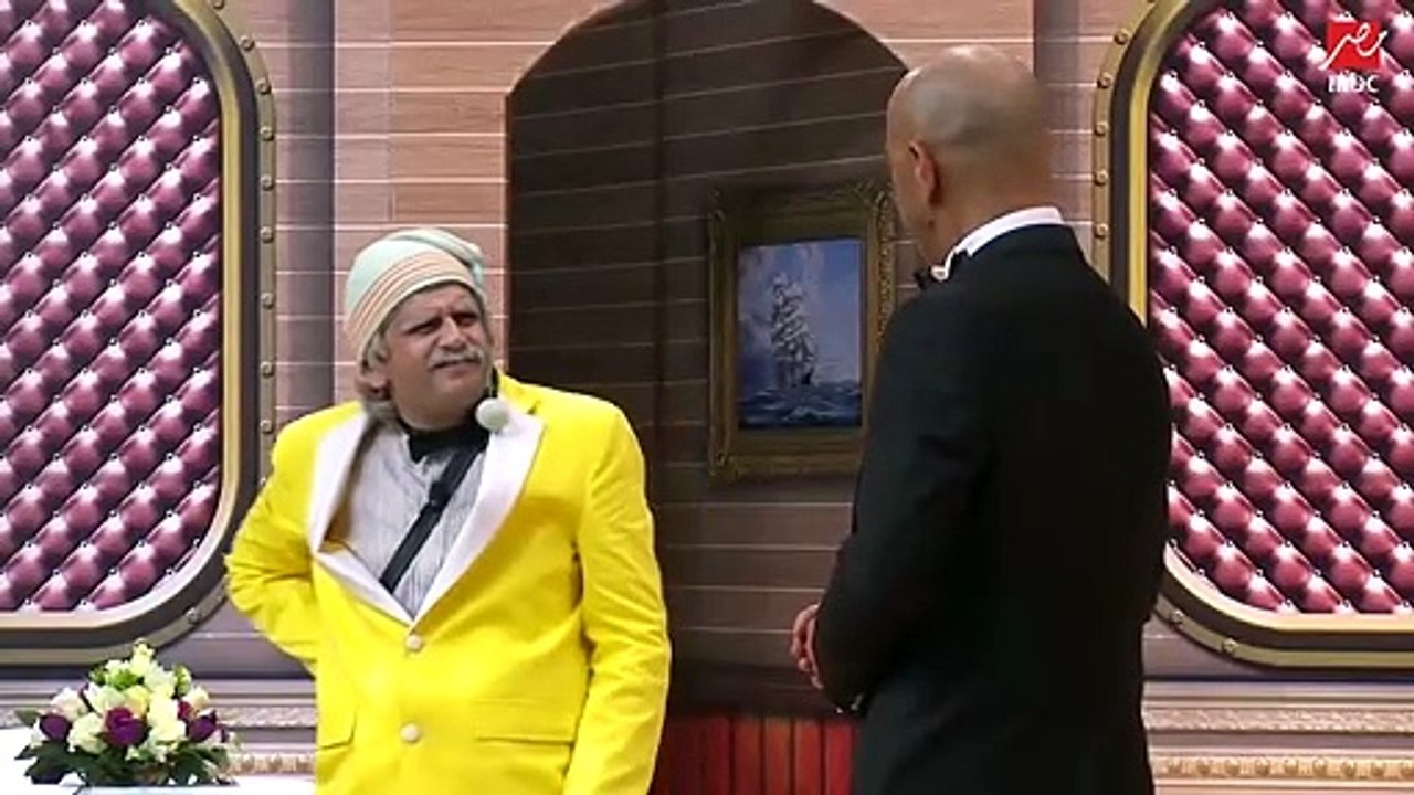 عم شكشك يقع في فخ سؤال 'انت تبع العريس ولا العروسة'