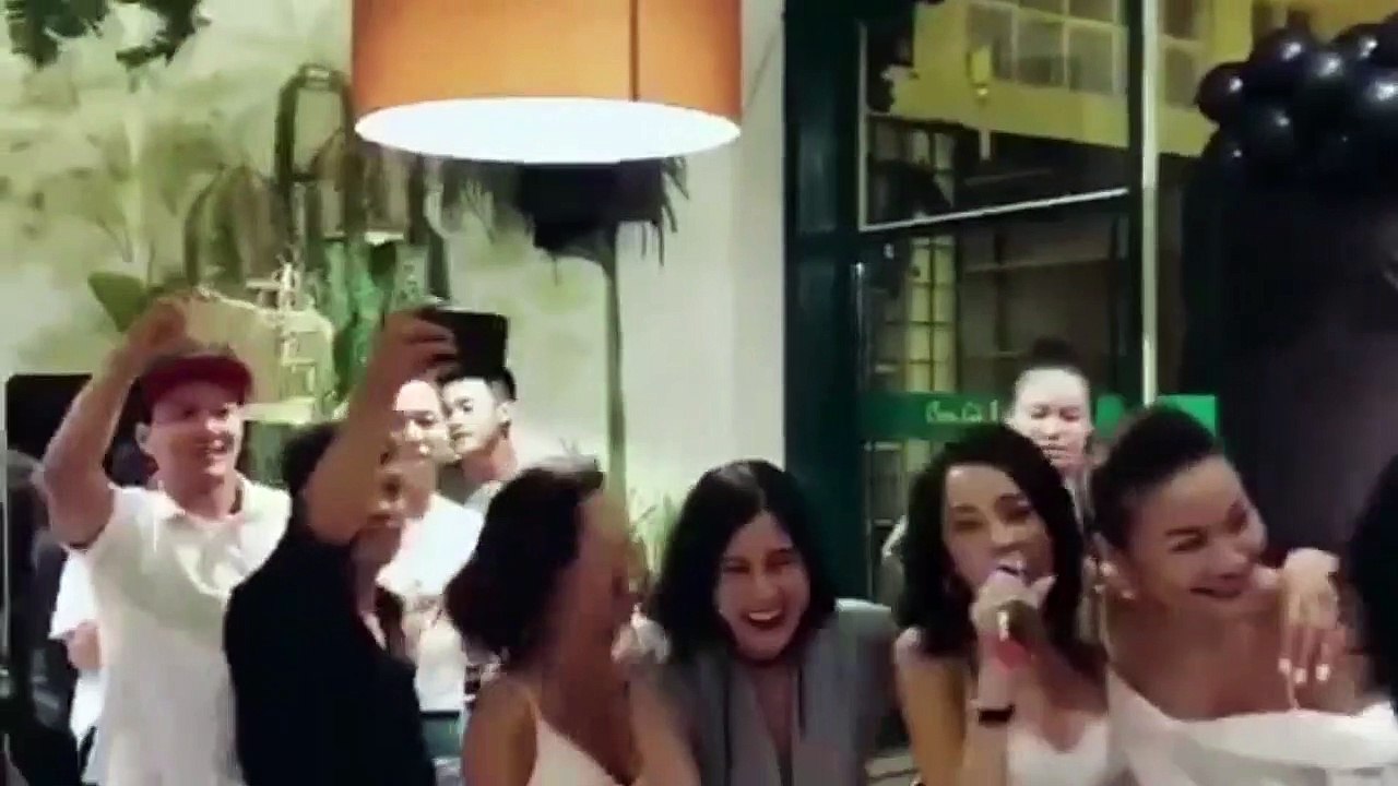 Chipu Thanh Hằng hát Anh ơi ở lại