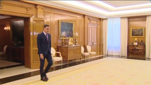 Pedro Sánchez acepta el encargo del Felipe VI de intentar formar Gobierno