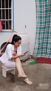 Chinese Girls very Beautifully playing 2019