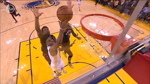 Danny Green chases down and blocks Quinn Cook