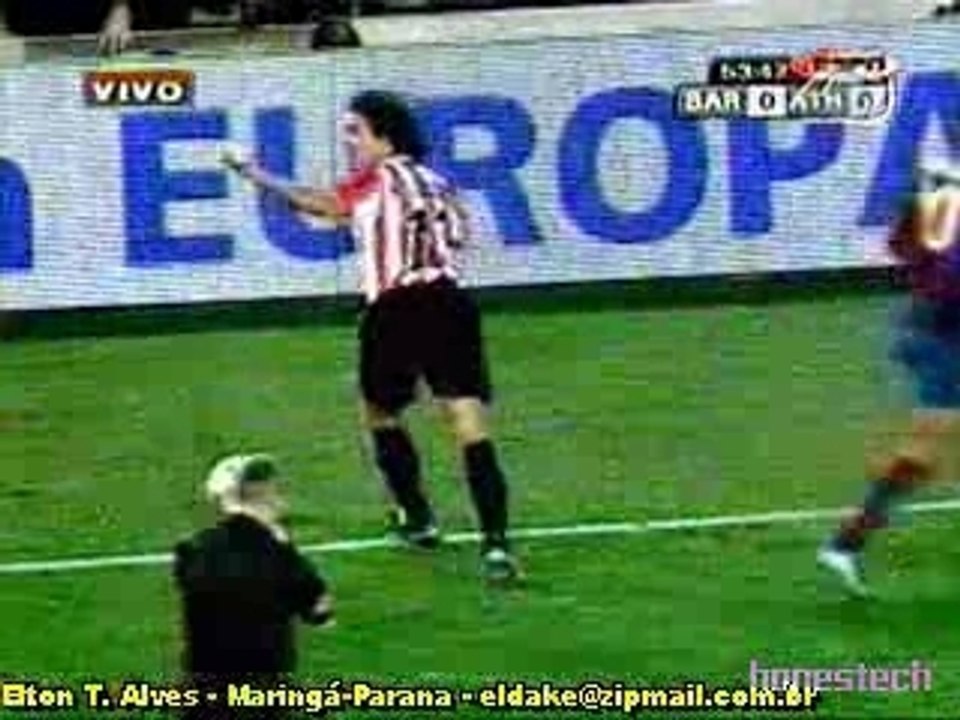 Barcelona - ronaldinho gaucho humilhando