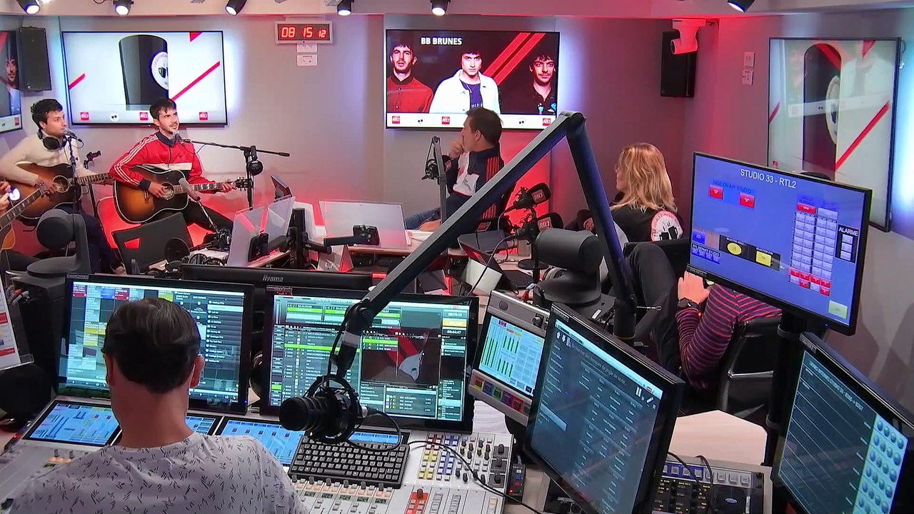 BB Brunes en live et en interview dans le Double Expresso RTL2 (07/06/19)