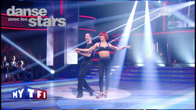 DALS S03 - Un cha-cha-cha avec Emmanuel Moire et Fauve Hautot sur ''Kiss'' (Prince)