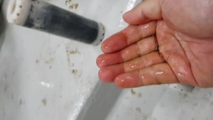 붉은수돗물 뒤늦은 합동조사...주민 불만 고조 / YTN