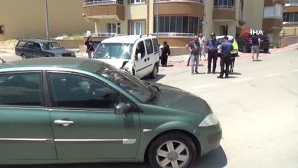 Yaşlı adam camiye giderken kaza yaptı