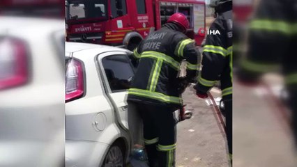 Traktör ile otomobilin çarpıştığı kazada genç kız hayatını kaybetti