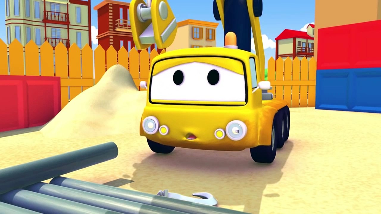 Tom la Dépanneuse et la Grue à Car City| Voitures et Camions, dessin animé pour enfants