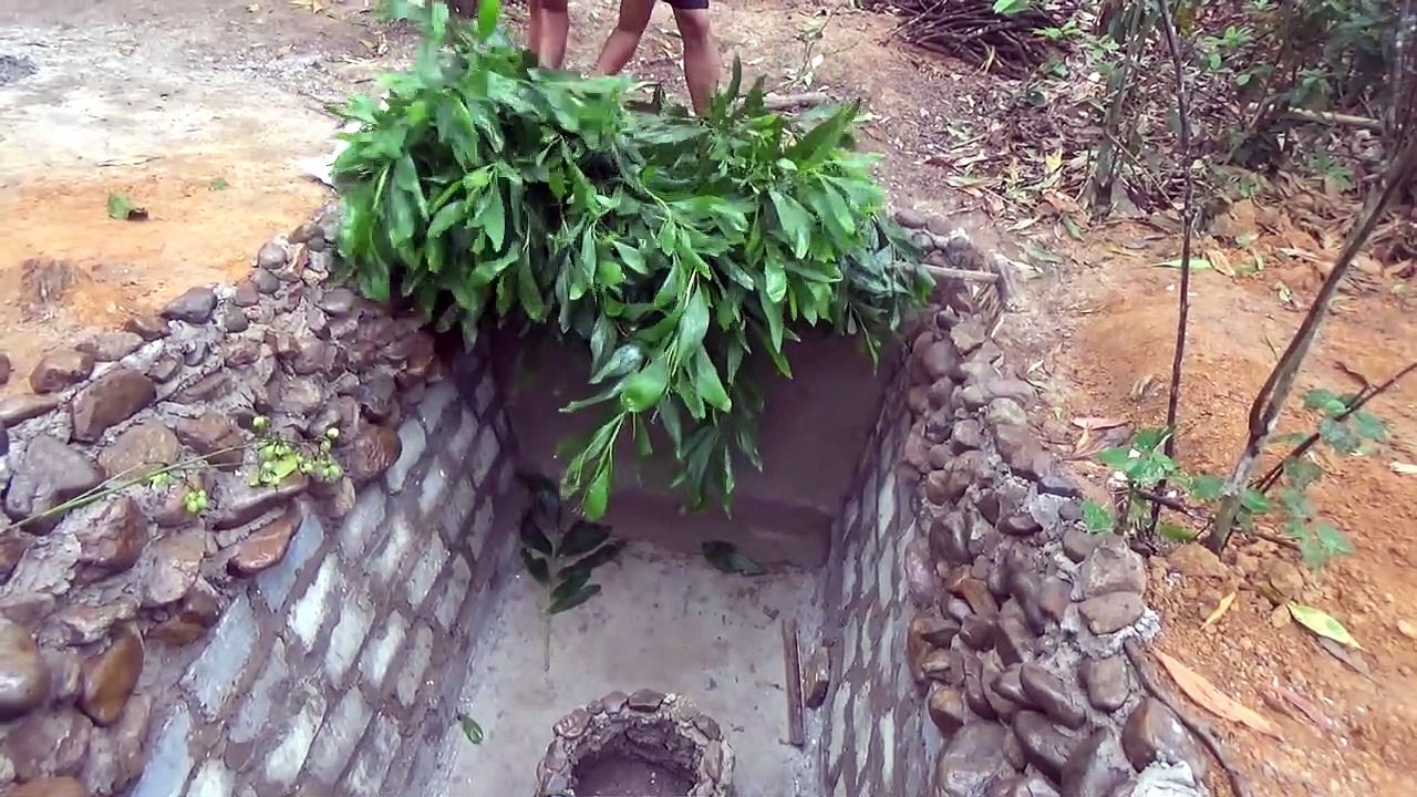 Primitive Life:Fish Pond-part3-Waterproofing!