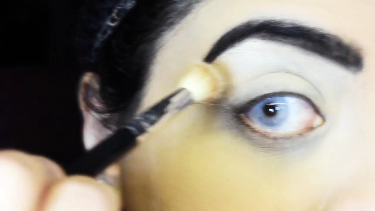 Too faced sweet peach palette_ One palette many looks