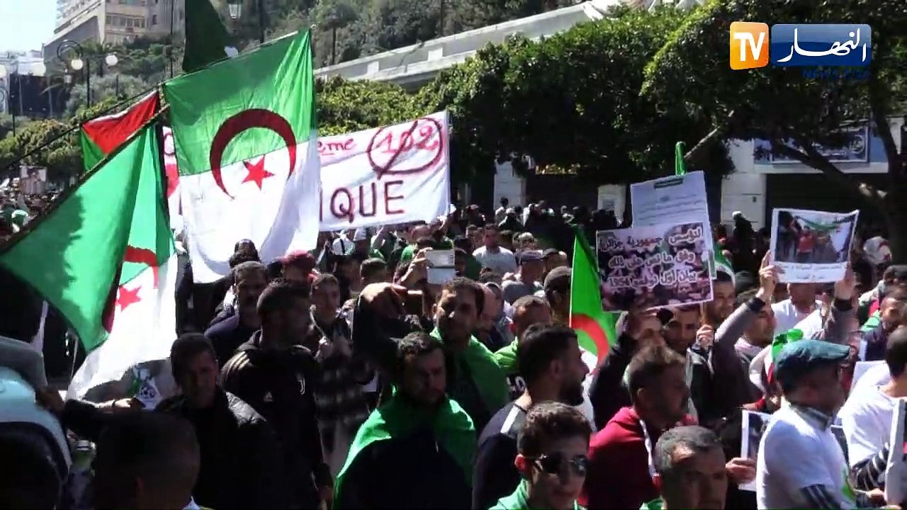 سياسة/ مثقفون ونخبة على الفايسبوك: "الصندوق هو الفيصل لحل الأزمة السياسية"