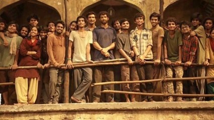Hrithik Roshan shares Super 30's new poster on Social Media; Check out | FilmiBeat