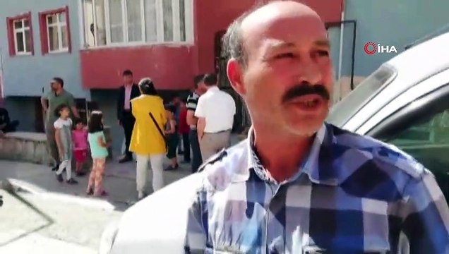 Asansör boşluğunda yakılan çöpler az kalsın faciaya neden oluyordu