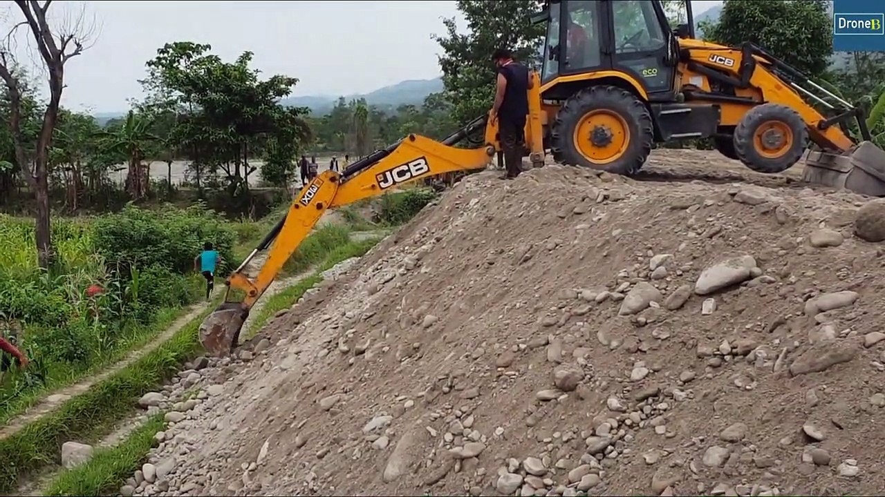New Jcb Backhoe Leveling Sandy Bank - JCB Ki Khudai