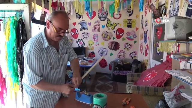 Unutulmaya Yüz Tutmuş Uçurtma Sanatını Yaşatmaya Çalışıyor
