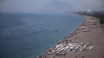 Antalya bayramda 400 bin kişiyi ağırladı
