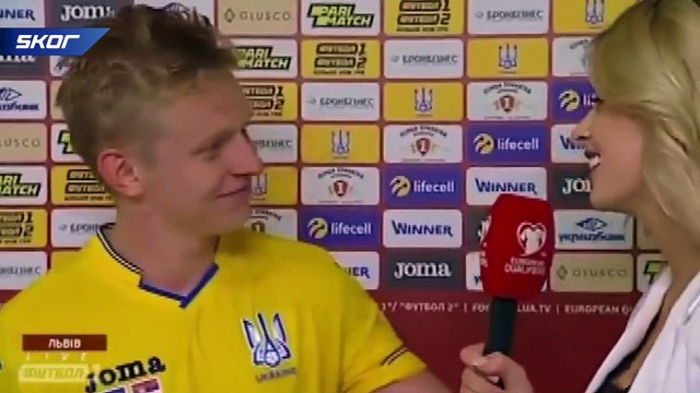 City'nin yıldızı kadın muhabiri canlı yayında öptü