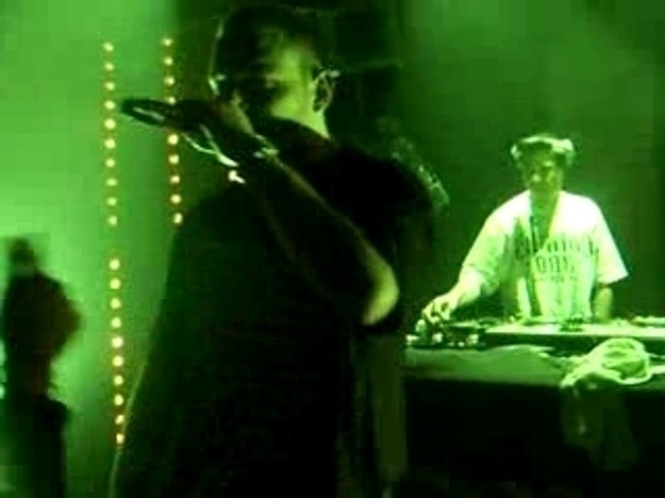 Flynt - Vieux avant l'age (live)