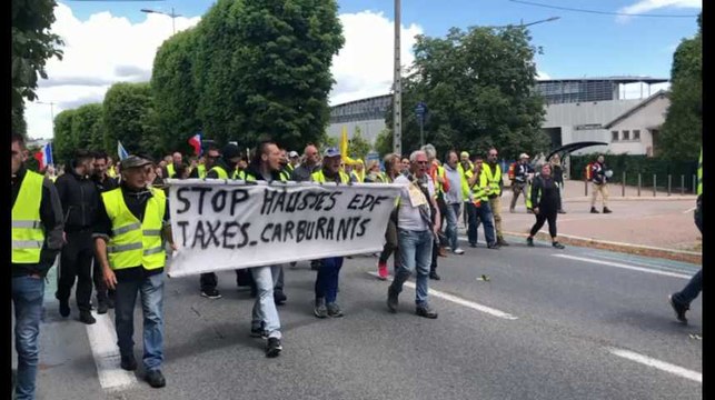 Des Gilets jaunes manifestent à Troyes samedi 8 juin