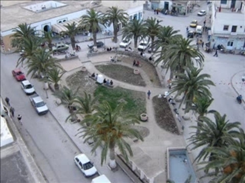 Nadhem   Manch fard thniya mezoued