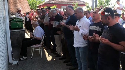 Eşini ve çocuğunu beklerken maganda kurbanı oldu