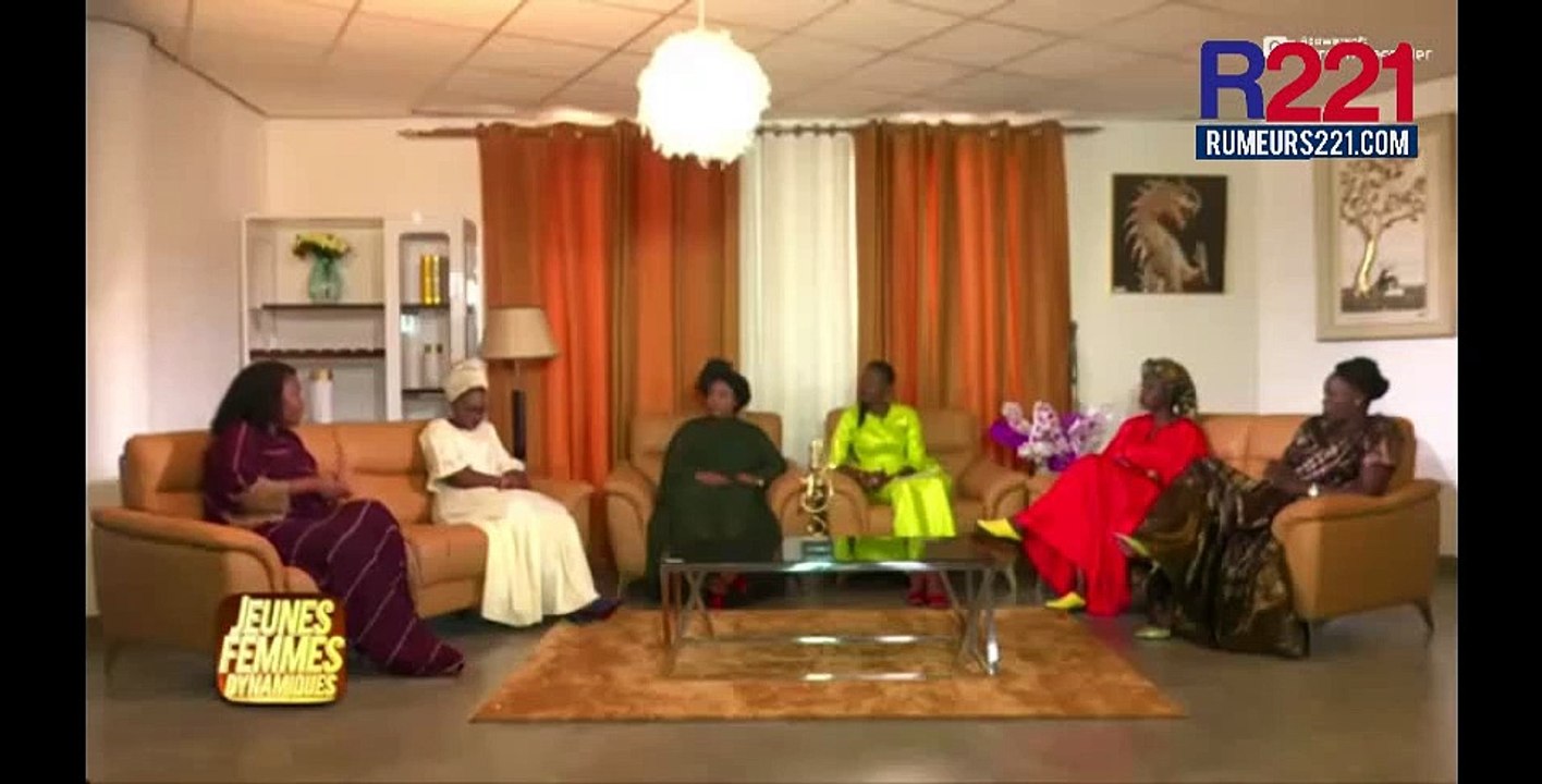 A la découverte de Kalista Sy, la scénariste de la série "Maîtresse d'un homme marié"