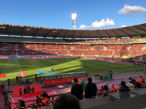 Le formidable accueil des supporters à Eden Hazard lors de Belgique-Kazakhstan