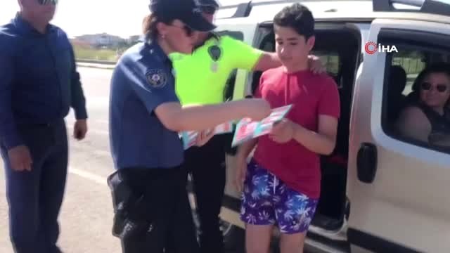 Ayvalık Polisi'nden bayram dönüş yolunda sıkı denetim